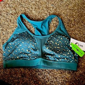 ZYIA Active Sports Bra
